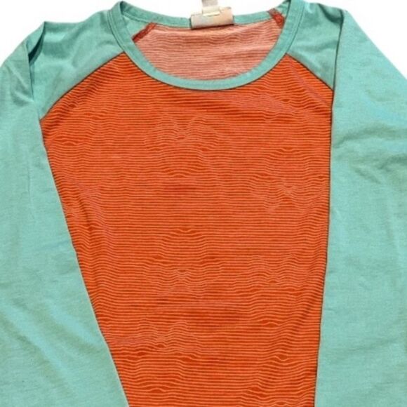 LULAROE DISNEY Randy - Minnie Mouse - Picture 2 of 7